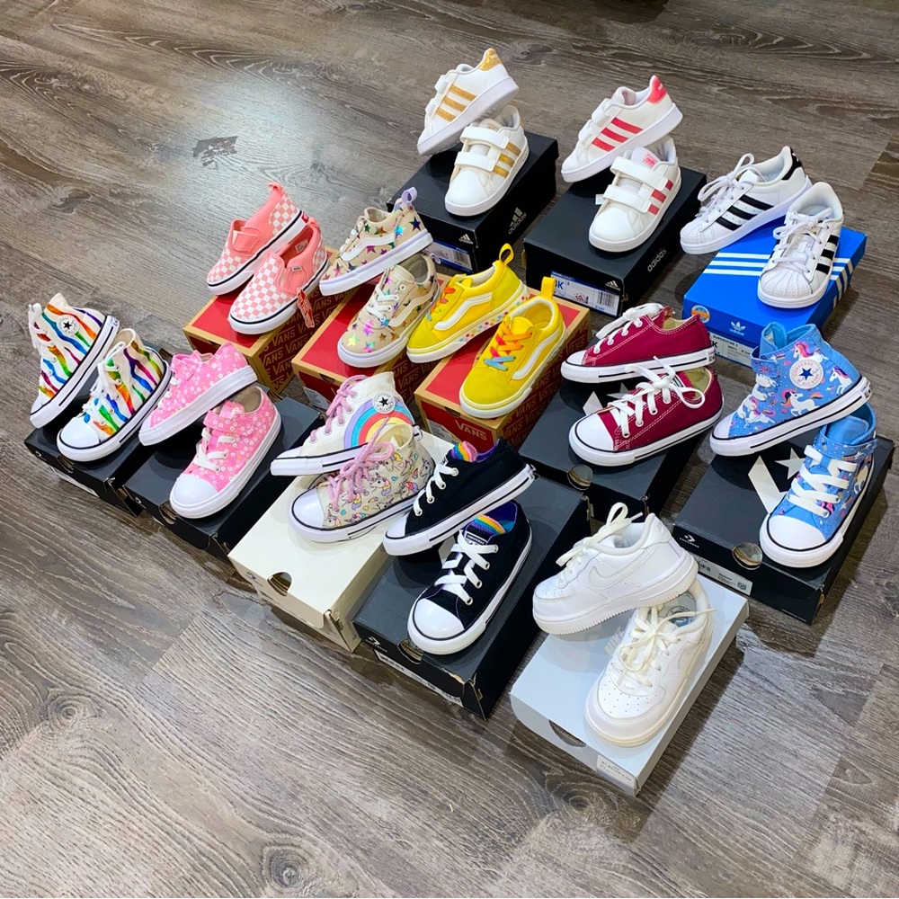 SOLD ON EBAY Like New/New Sneaker Bundle Lot Set 13 pairs of Tennis Shoes 8T